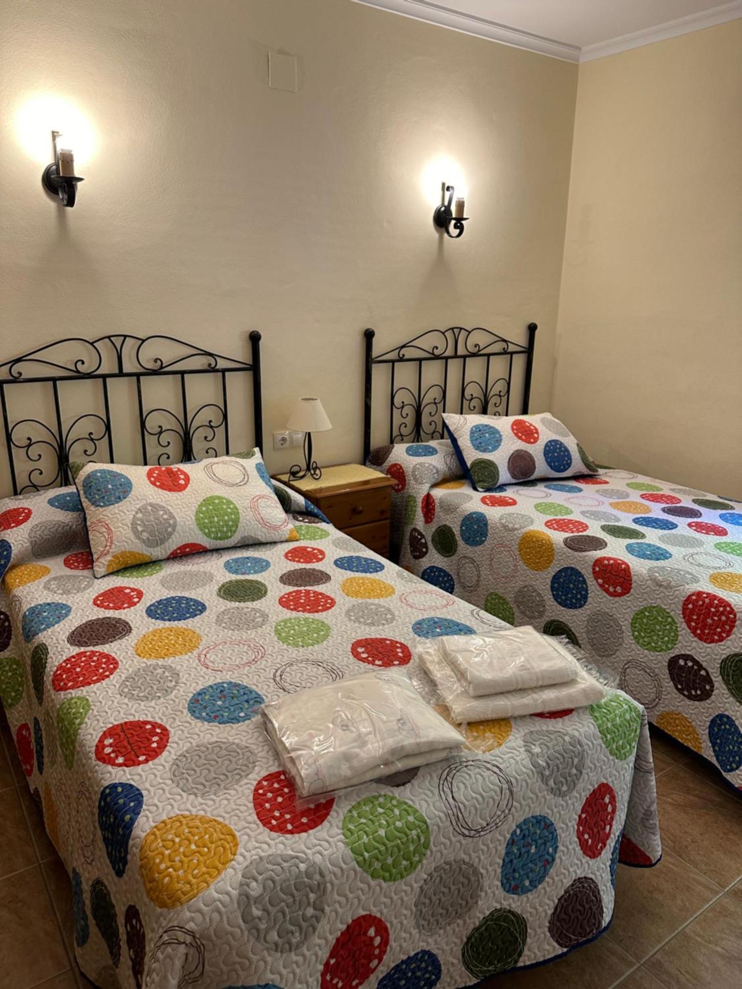 Casas Rurales Cerro Lobo 예스테 외부 사진